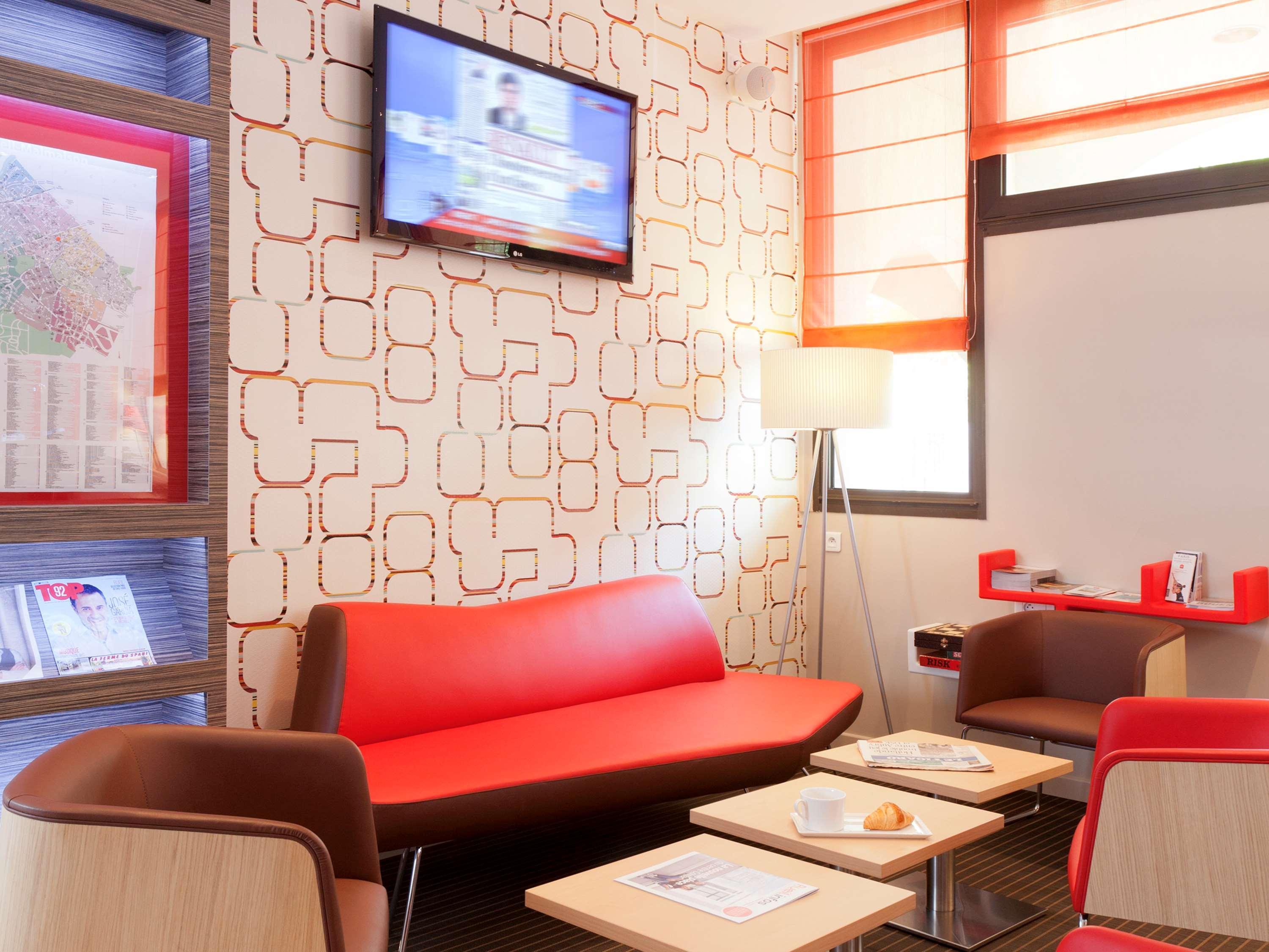 Hotel Ibis Paris Malmaison 3*