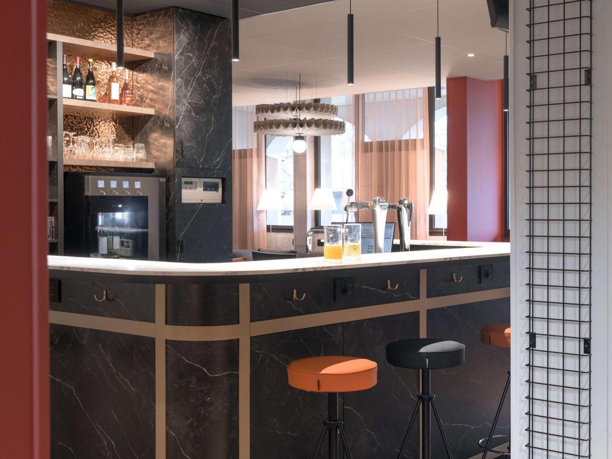 Hotel Ibis Paris Malmaison
