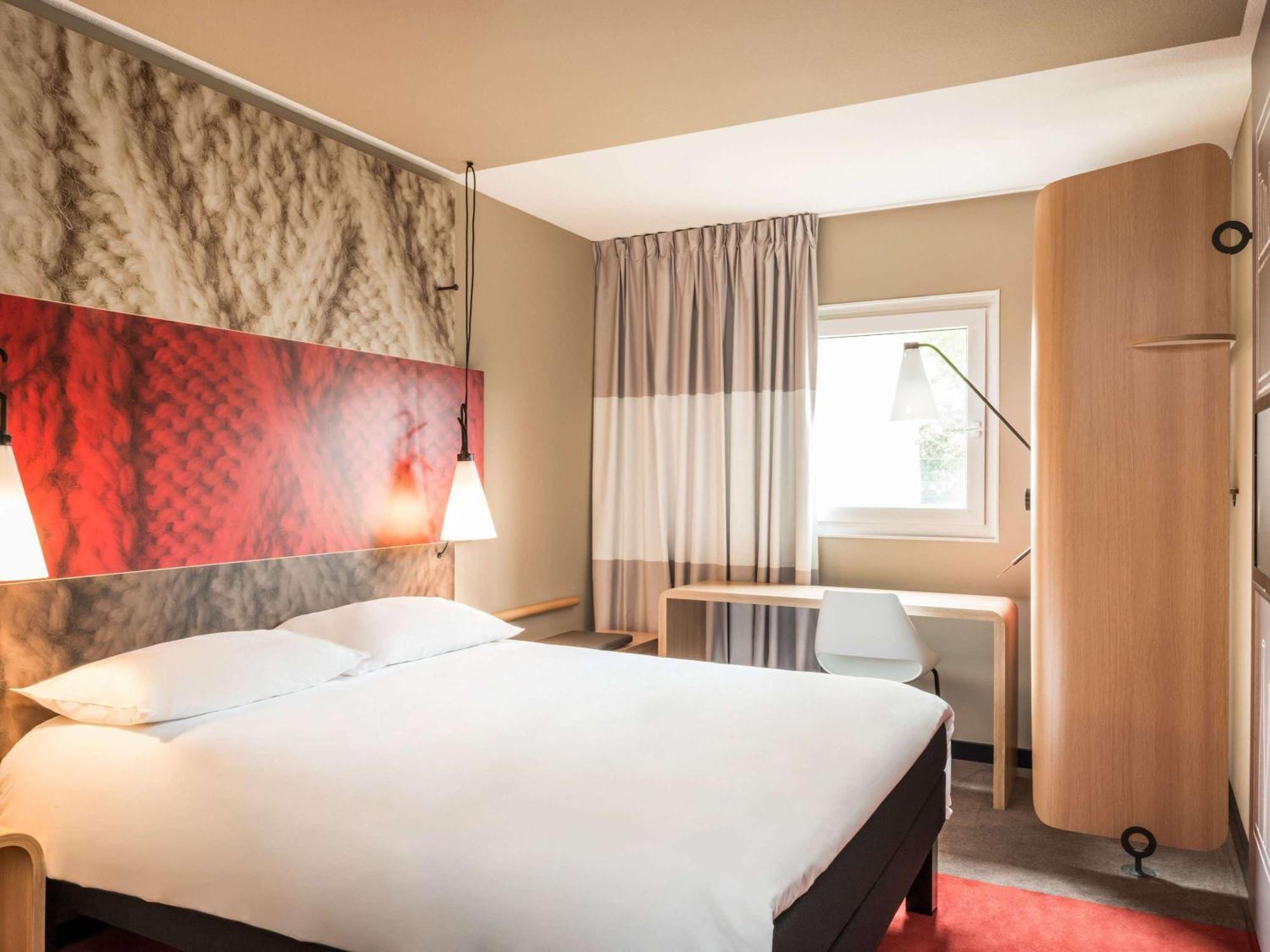 Hotel Ibis Paris Malmaison